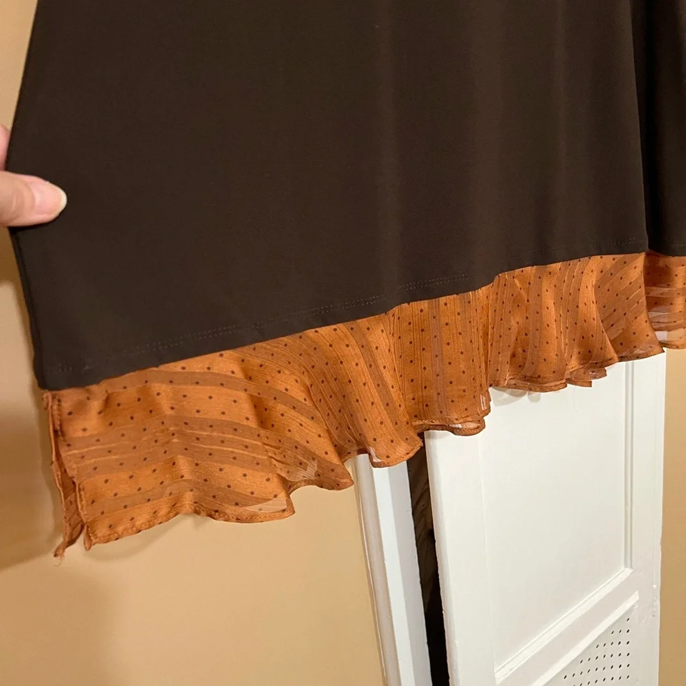 Susan Graver Brown Liquid Knit Top -  Beautiful trim in copper color. - Picture 6 of 9